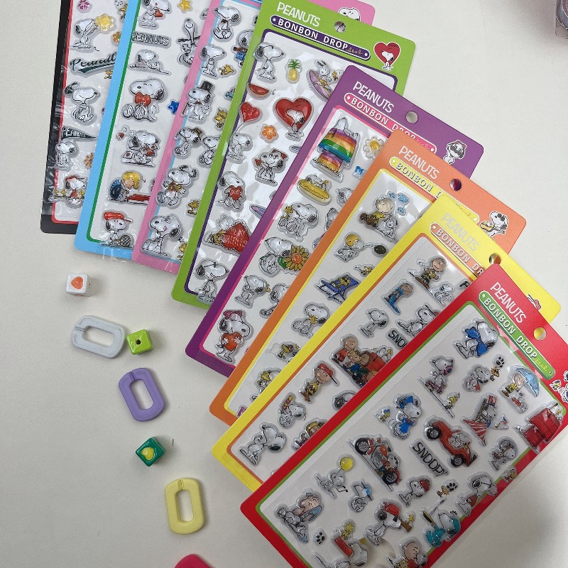 8 autocollants mignons Snoopy  - Office Tech Accessories avis et prix